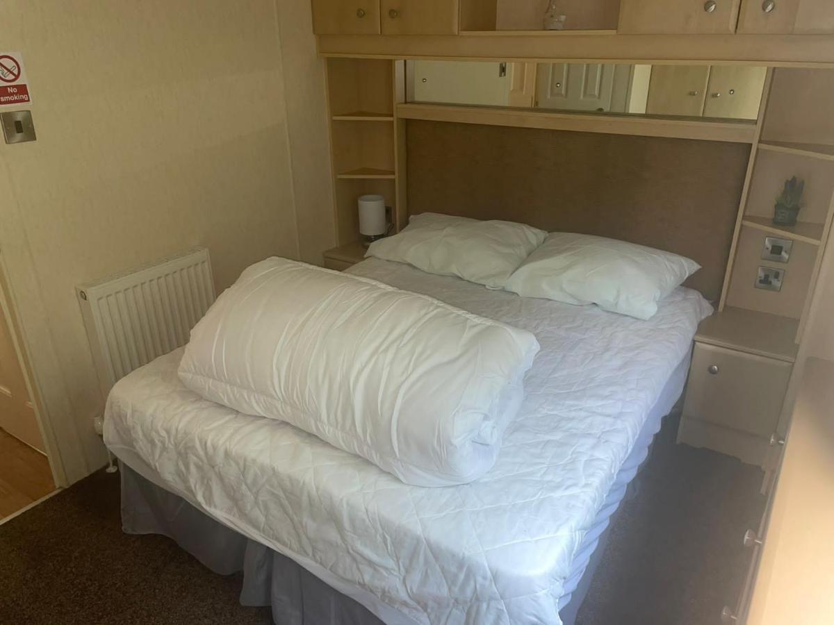 Remarkable 2-Bed Villa Caravan In Driffield Skipsea Exterior photo